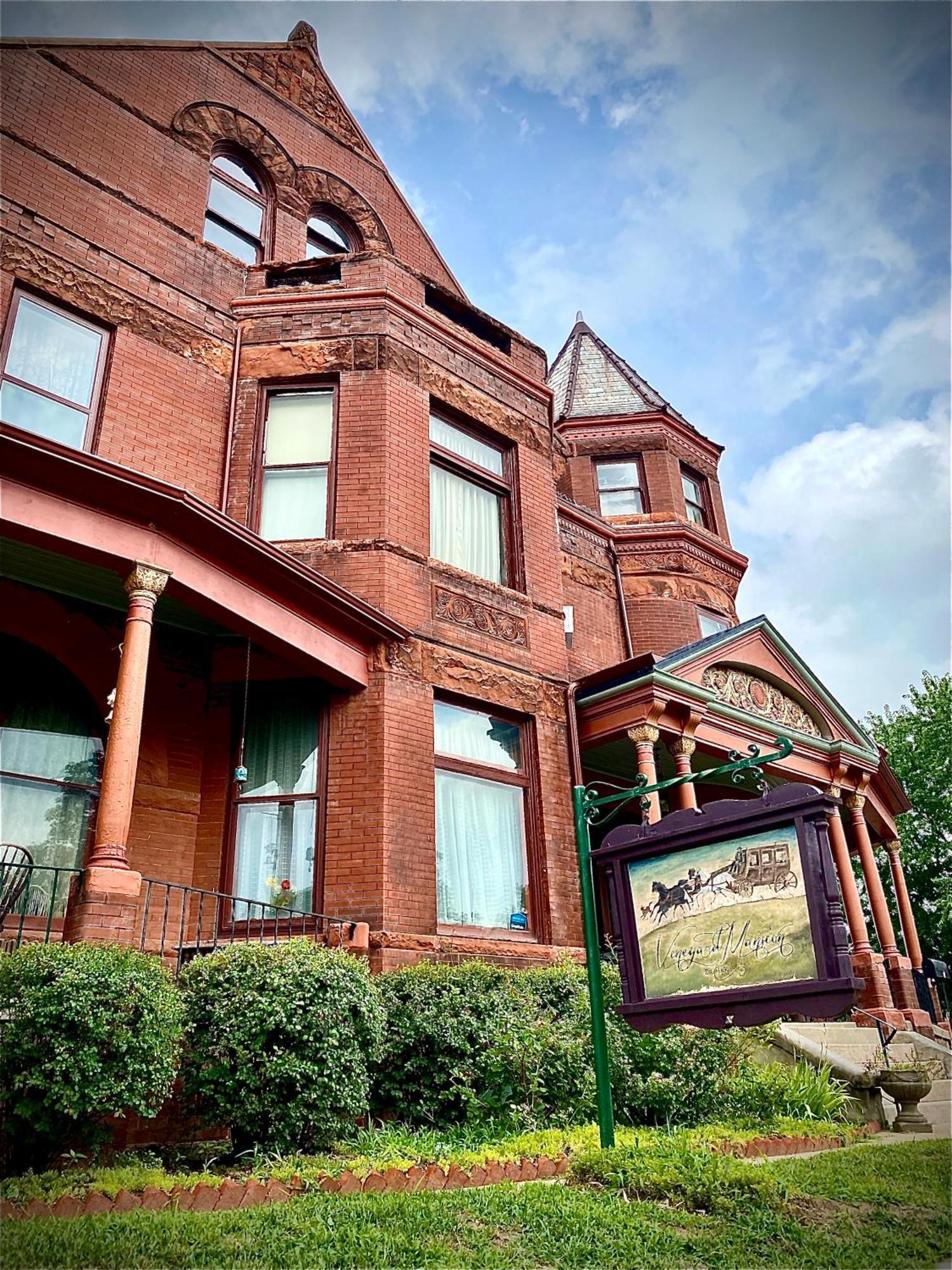 圣约瑟夫Vineyard Mansion Carriage House别墅 外观 照片