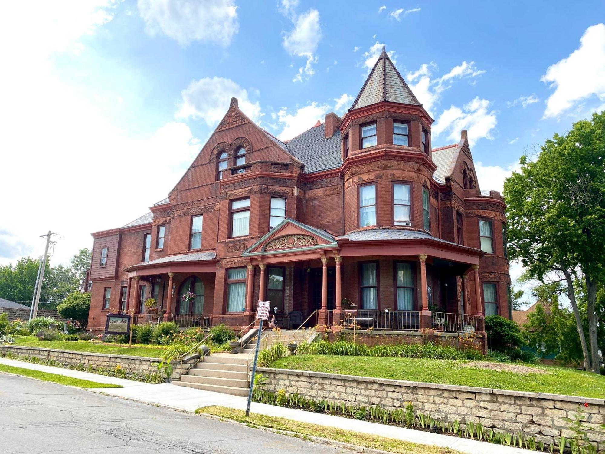 圣约瑟夫Vineyard Mansion Carriage House别墅 外观 照片